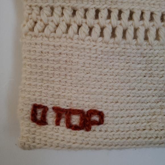 Cream Handcrafted Knit Wool Yarn Granny Bag - Picture 3 of 7